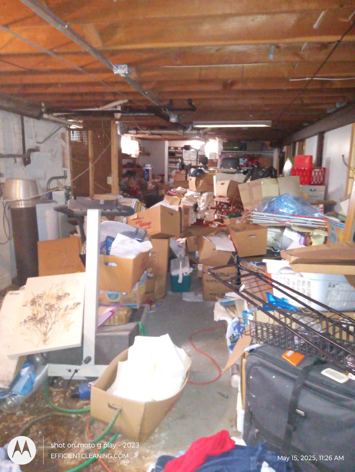 OVER WELMED  WITH CLUTTER INTHE HOUSE MILWAUKEE, WISCONSIN